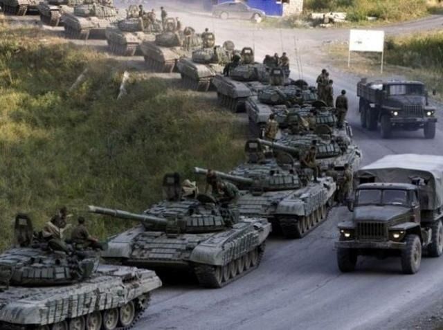Українські прикордонники продовжують фіксувати маневри військ РФ біля кордону 