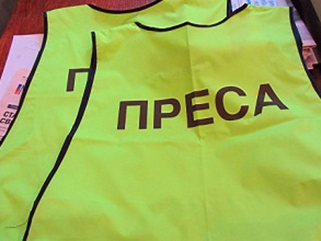 Двох українських журналістів звільнили з полону в Слов’янську Двох українських журналістів звільнили з полону в Слов’янську