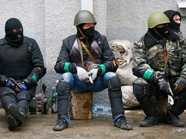 Террористы в Донецке пытаются захватить санаторий с внутренними войсками