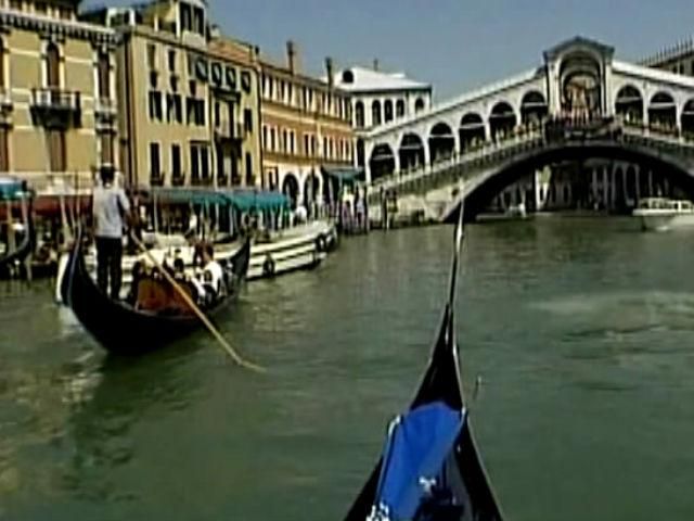 Место происшествия. Через сотню лет Венеция может полностью исчезнуть Место происшествия. Через сотню лет Венеция может полностью исчезнуть