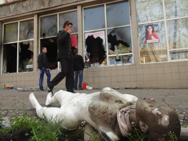 Міліція у Луганській та Донецькій областях деморалізована, — Ляшко