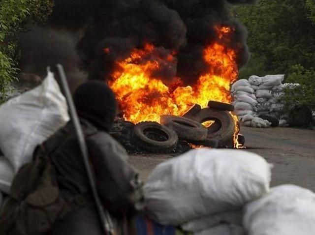 Під час обстрілу телевежі у Слов'янську постраждали два силовики, — Тимчук Під час обстрілу телевежі у Слов'янську постраждали два силовики, — Тимчук