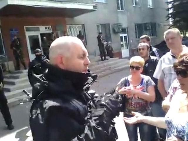 Нацгвардия взяла под контроль Красноармейск Нацгвардия взяла под контроль Красноармейск