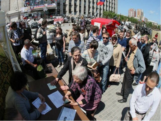 Роботу дільниць на Луганщині продовжили до 23:00 