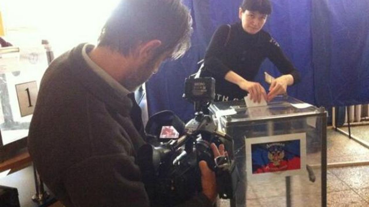 Цель "референдумов" на Донбассе - скрыть преступления террористов, - Порошенко