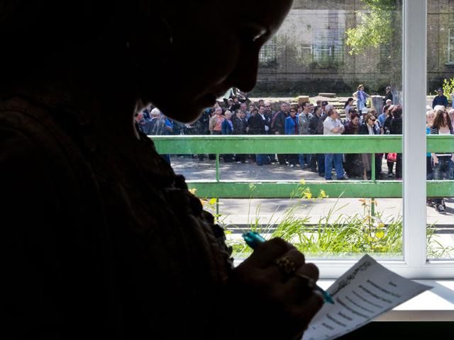 Сепаратисты имеют еще одну ЦИК, где голоса только начали считать