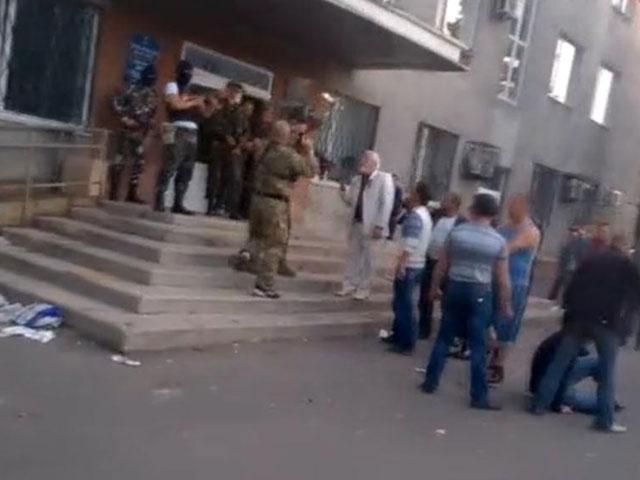 МВС розслідує стрілянину в Красноармійську за статтею “умисне вбивство”