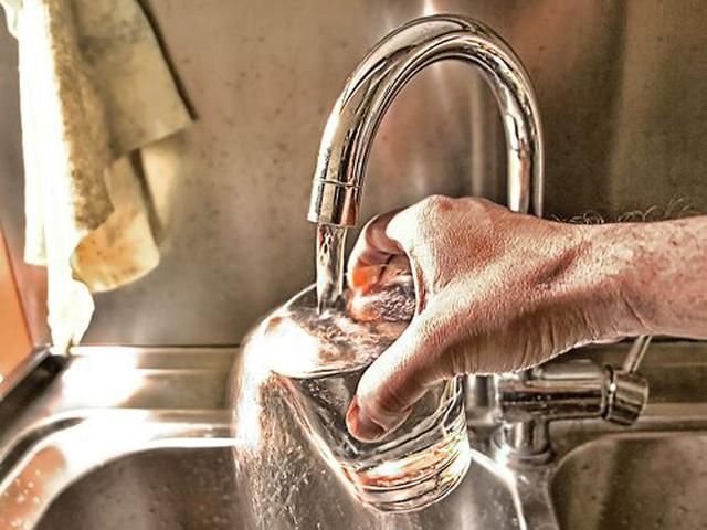 В Великобритании в воде из-под крана обнаружили следы кокаина В Великобритании в воде из-под крана обнаружили следы кокаина