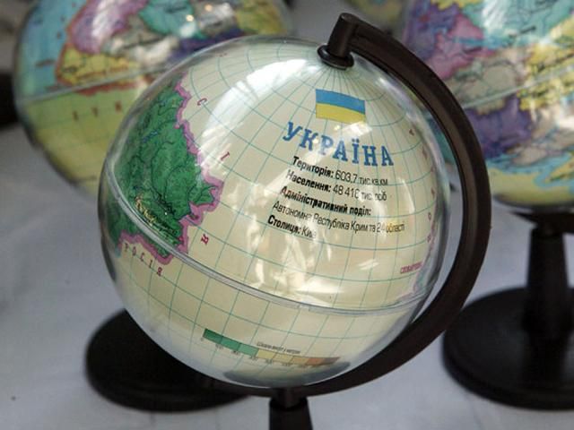 Украина предпочитает Европу, а не Россию, - соцопрос CNN Украина предпочитает Европу, а не Россию, - соцопрос CNN