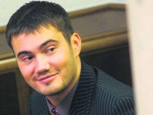 Партия регионов деградировала, - Янукович-младший вышел из ПР Партия регионов деградировала, - Янукович-младший вышел из ПР