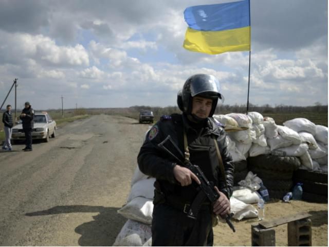 Российские войска провоцируют украинцев у границы, - командующий Нацгвардии