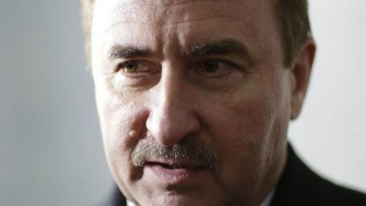 Попова і Сівковича можуть звільнити від покарання за розгін Майдану Попова і Сівковича можуть звільнити від покарання за розгін Майдану
