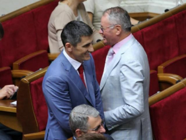 Нардепи позбавила мандата Ярему та Бондаренка Нардепи позбавила мандата Ярему та Бондаренка