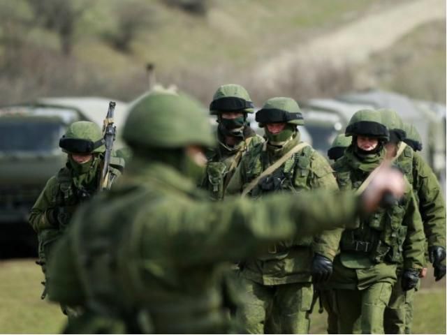 Лавров запевняє, що Росія не планує посилати війська в Україну 