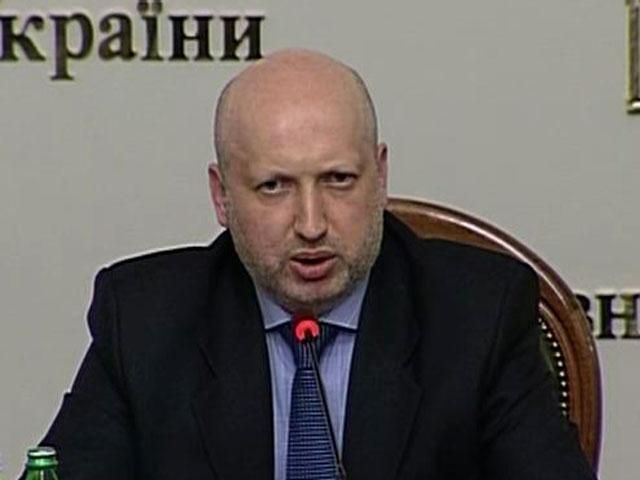 Для того, чтобы мы услышали Донбасс, необязательно стрелять, - Турчинов Для того, чтобы мы услышали Донбасс, необязательно стрелять, - Турчинов