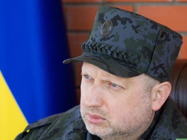 Під Краматорськом повністю знищили замасковану базу терористів, — Турчинов