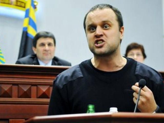 "Народный губернатор" Донецкой области объявил о военном положении в регионе "Народный губернатор" Донецкой области объявил о военном положении в регионе