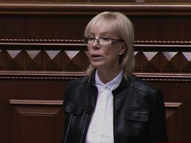 Мінсоцполітики: Кримчани не можуть отримати соціальні виплати Мінсоцполітики: Кримчани не можуть отримати соціальні виплати