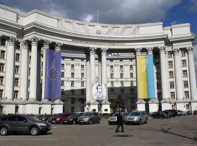 Кремль кожного дня збільшує тиск на кримських татар, — МЗС Кремль кожного дня збільшує тиск на кримських татар, — МЗС