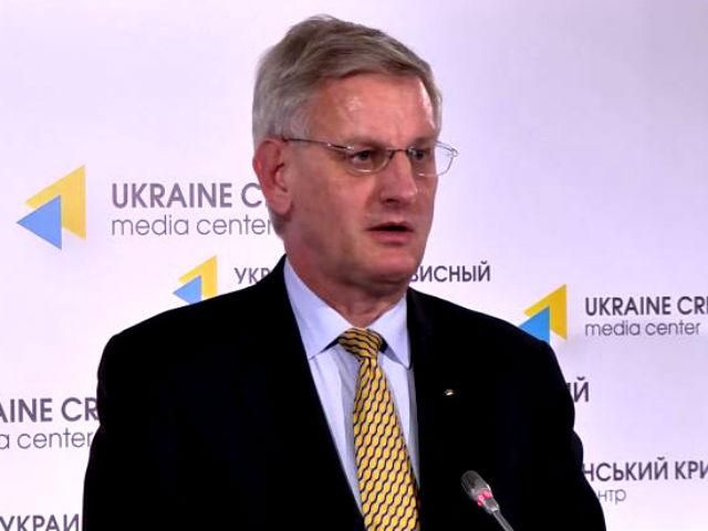 Україну врятують не санкції проти Росії, а стабілізація економіки, — Більдт Україну врятують не санкції проти Росії, а стабілізація економіки, — Більдт