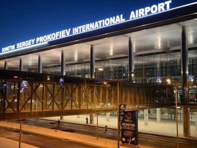 Цієї ночі планується захоплення аеропорту "Донецьк", — радник секретаря РНБО