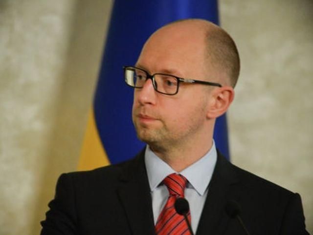 Роботу над проектом змін до Конституції мають завершити наступного тижня, — Яценюк Роботу над проектом змін до Конституції мають завершити наступного тижня, — Яценюк