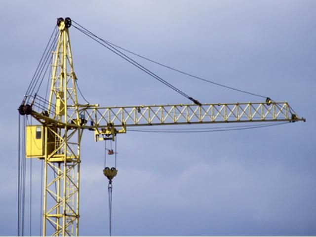 У Харкові впав будівельний кран: 1 людина загинула, 5 – постраждало (Фото. Відео) У Харкові впав будівельний кран: 1 людина загинула, 5 – постраждало (Фото. Відео)