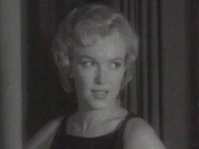 В цей день Монро заспівала Кеннеді, "підписавши" обох на загибель В цей день Монро заспівала Кеннеді, "підписавши" обох на загибель