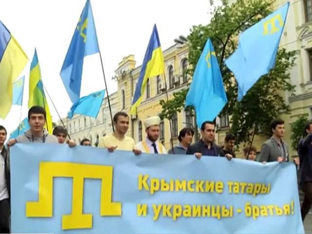 В Киеве почтили годовщину депортации крымских татар (Видео) В Киеве почтили годовщину депортации крымских татар (Видео)