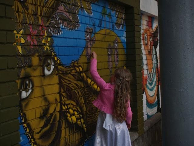 До Дня Європи Львів розмалювали європейськими пейзажами (Фото) До Дня Європи Львів розмалювали європейськими пейзажами (Фото)