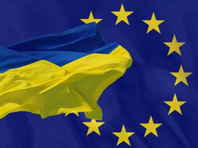 На Півдні прихильників євроінтеграції більше, ніж охочих інтеграції з РФ, — Центр Разумкова На Півдні прихильників євроінтеграції більше, ніж охочих інтеграції з РФ, — Центр Разумкова