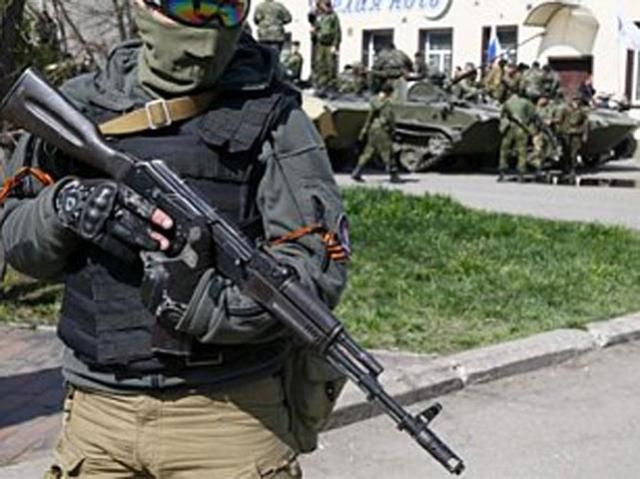 Марш миру в Маріуполі відмінили через загрозу розстрілу мирних людей Марш миру в Маріуполі відмінили через загрозу розстрілу мирних людей