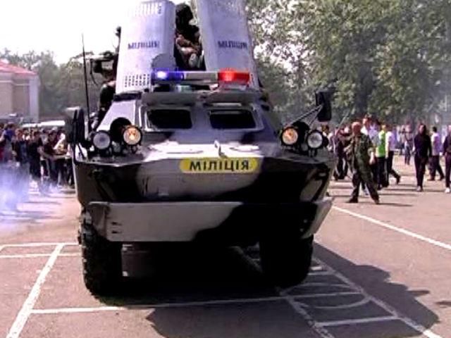 В Одессе милиция потренировалась успокаивать провокаторов на выборах В Одессе милиция потренировалась успокаивать провокаторов на выборах