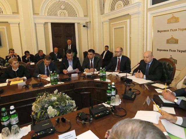 "Круглый стол" национального единства состоится 21 мая в Николаеве, - источник "Круглый стол" национального единства состоится 21 мая в Николаеве, - источник