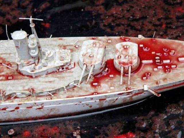 Фото дня: В Варшаве запускали корабли с кровью Фото дня: В Варшаве запускали корабли с кровью