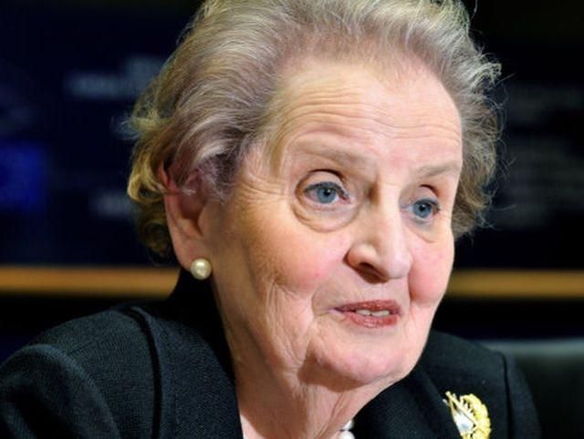 В Україну з візитом прибуде екс-держсекретар США Мадлен Олбрайт В Україну з візитом прибуде екс-держсекретар США Мадлен Олбрайт