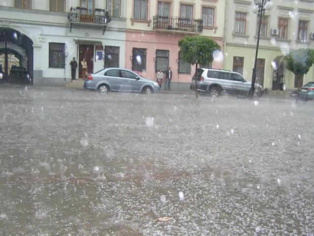 В Україні знеструмлено 102 населених пункти через негоду В Україні знеструмлено 102 населених пункти через негоду