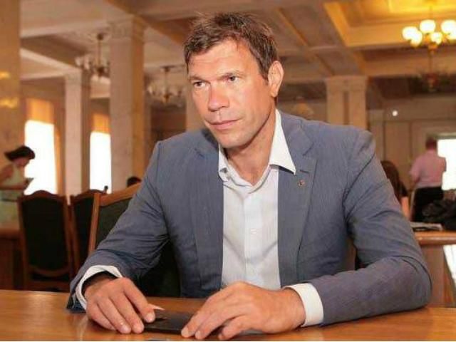 Цареву сожгли гараж и машину (Фото) (Видео) Цареву сожгли гараж и машину (Фото) (Видео)