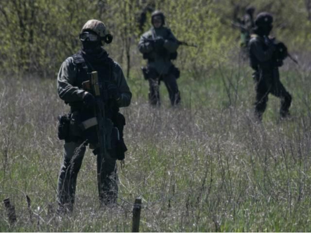 Украинские силовики задержали двух разведчиков в местах проведения АТО, - Селезнев