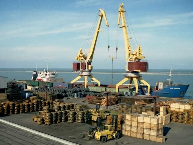 У Криму заморожують розвиток портів 