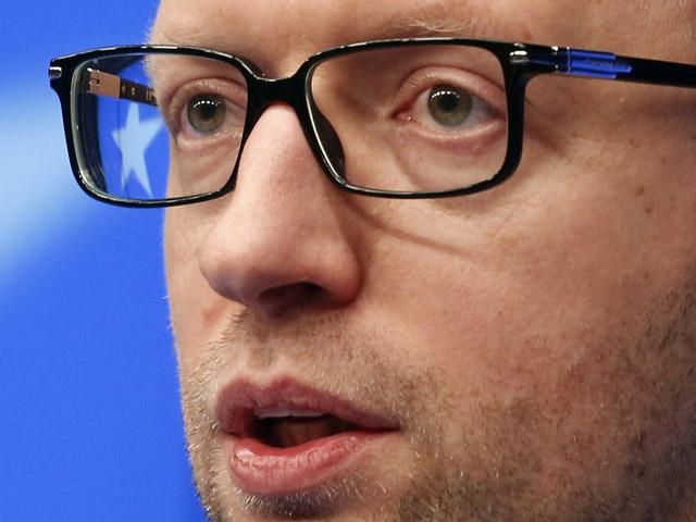 Україна зараз не може вести двосторонні переговори з Росією, — Яценюк Україна зараз не може вести двосторонні переговори з Росією, — Яценюк