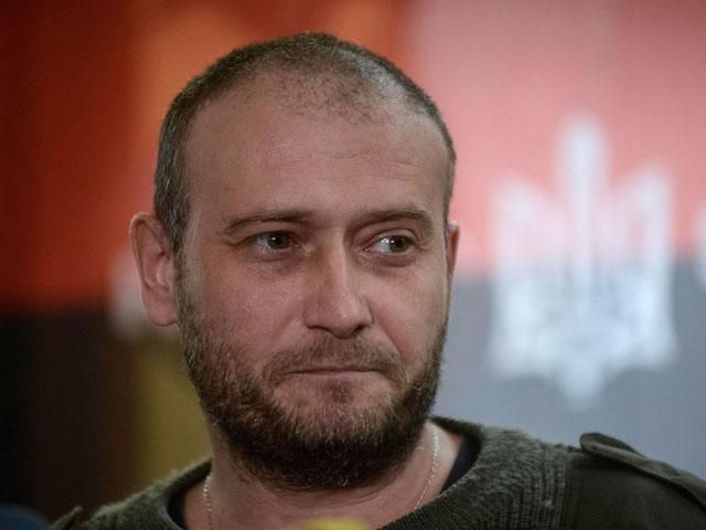 Ярош не исключает, что "Свобода" и "Правый сектор" объединятся Ярош не исключает, что "Свобода" и "Правый сектор" объединятся