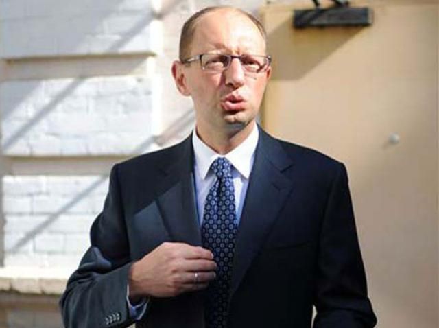 Україна просить терміново скликати Радбез ООН, — Яценюк Україна просить терміново скликати Радбез ООН, — Яценюк