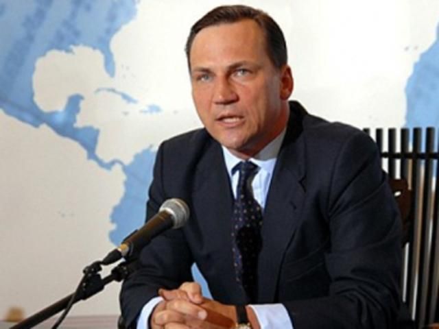 Новые санкции против РФ могут быть введены 27 мая, - Сикорский Новые санкции против РФ могут быть введены 27 мая, - Сикорский