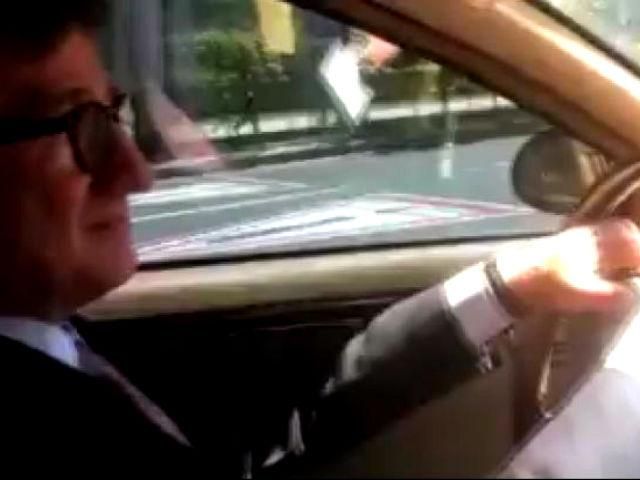 Губернатор Донеччини Тарута приєднався до мирного страйку (Відео) Губернатор Донеччини Тарута приєднався до мирного страйку (Відео)