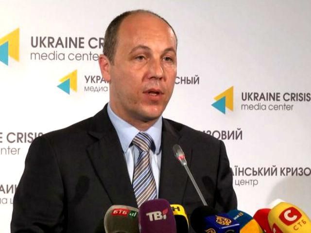 Сегодня террористы готовили широкомасштабную операцию, но все атаки были отбиты, - Парубий Сегодня террористы готовили широкомасштабную операцию, но все атаки были отбиты, - Парубий