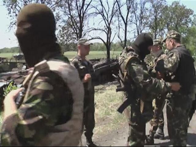 Місцеві жителі допомагали терористам розстрілювати українських військових у Волновасі