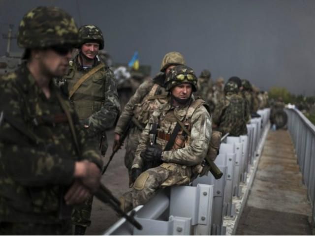 Двое бойцов батальона "Донбасс", которых приняли в плен - живые