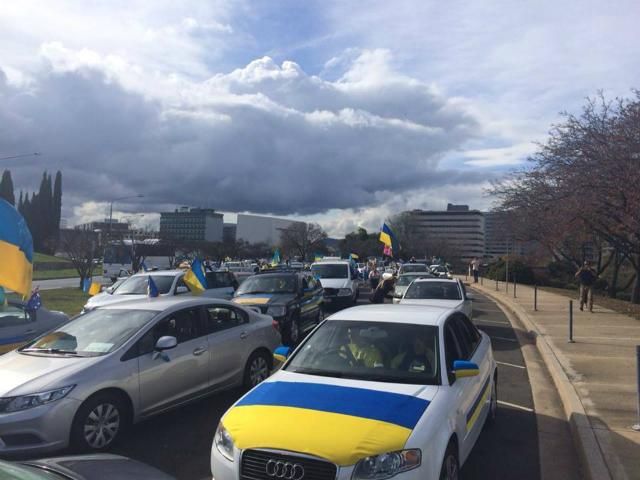 В Австралии украинцы голосовали и устроили протест под посольством РФ (Фото)