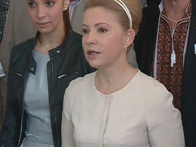 Тимошенко: Сегодня в Украине праздник свободы и демократии Тимошенко: Сегодня в Украине праздник свободы и демократии